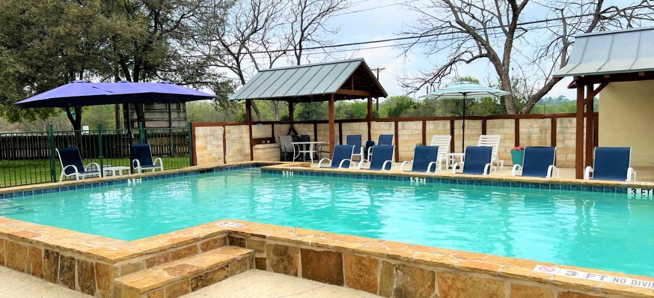 Gruene Cottages نيو بروانفيلز المظهر الخارجي الصورة